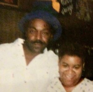 Meet your Posher, Carrie